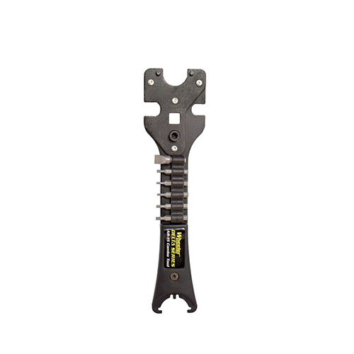 La Wheeler Basic Armorer's Wrench è uno strumento versatile e durevole per AR-15, con costruzione in acciaio laminato, pin in acciaio temprato e profili per buffer tube e flash hider.