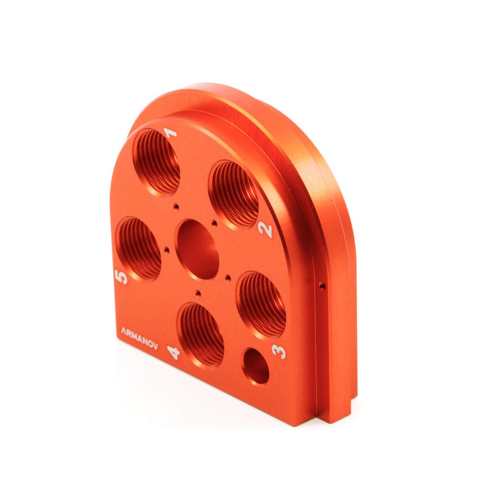 L'ARMANOV Dillon 650 Toolhead offre un allineamento preciso delle munizioni grazie al design Free-Float e Zero Play, garantendo maggiore concentricità e prestazioni superiori.