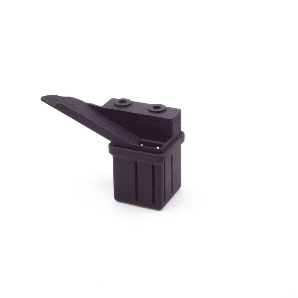 Dì addio ai bossoli sparsi! Il Live Primer Catcher di ARMANOV per Dillon XL650/XL750 rende il ricarico più veloce e pulito, mantenendo ordinato il tuo spazio di lavoro.