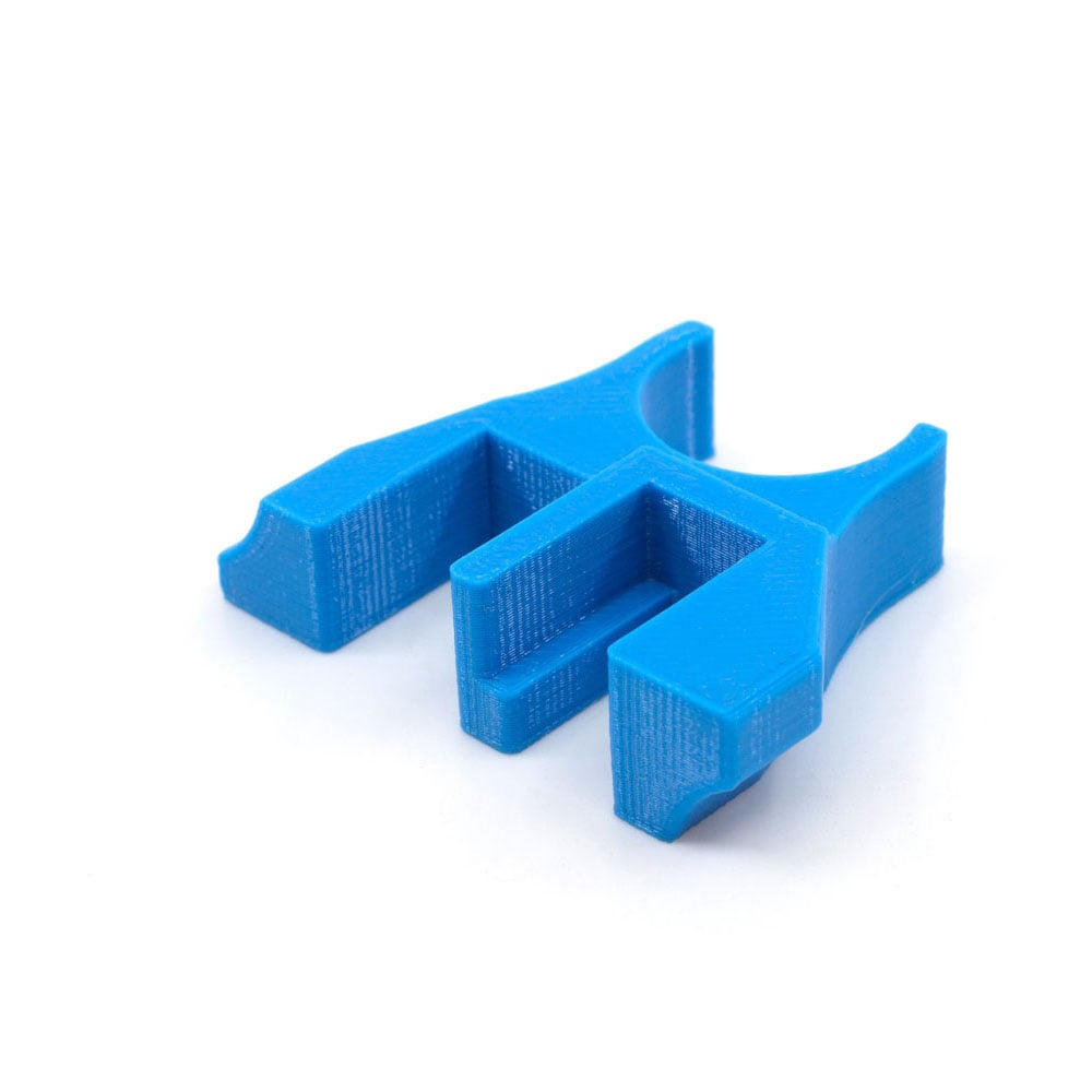 Il Case Feed Stop ARMANOV per Dillon XL650/XL750 blocca il shuttle di alimentazione, facilitando la manutenzione e la pulizia, con installazione semplice e veloce.