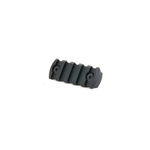 Il Tactical M-LOK Picatinny Rail è realizzato in alluminio 6061-T6 anodizzato, disponibile in diverse lunghezze, con montaggio QD integrato e hardware incluso.
