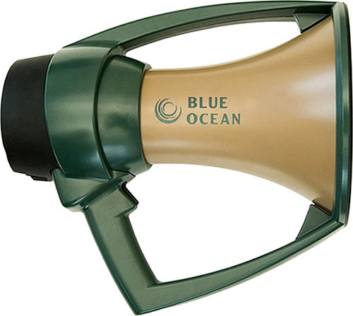 Il Blue Ocean Rugged Megaphone è potente, resistente e impermeabile, progettato per una qualità audio superiore e un'ottima portata, ideale per le esigenze di comunicazione.