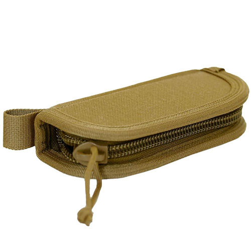 La custodia protettiva Kestrel offre una protezione eccellente per il tuo misuratore meteorologico, con un design robusto in Cordura e un sistema di fissaggio sicuro.