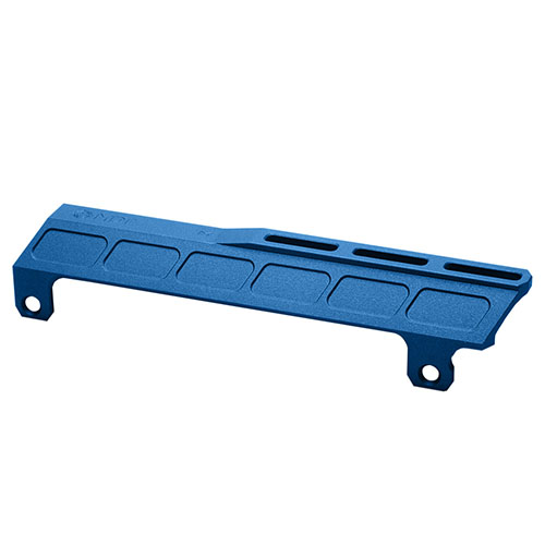 Il MDT Mirage Mitigation Hood riduce il miraggio per una visione chiara del bersaglio e consente l'uso di ottiche notturne, migliorando il controllo del fucile.