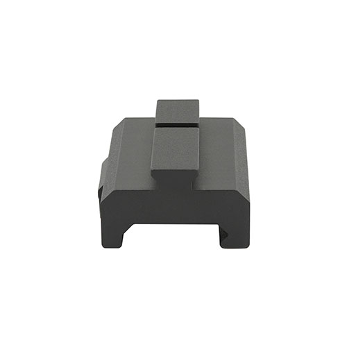 Il Mepro microRDS offre un'acquisizione rapida del bersaglio, si monta facilmente senza attrezzi e include un mirino TruDot™ come backup.