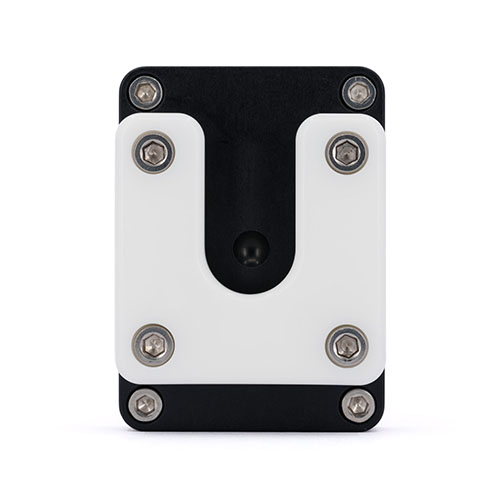 L'OBI Clamp Lock offre un attacco solido e versatile per il tuo zaino o cintura, compatibile con cinghie da 1/2 a 1,5 pollici e orientamento flessibile.