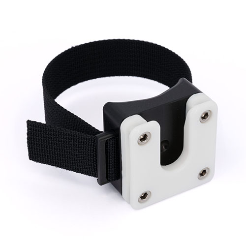 Il GripON è l'accessorio versatile ideale, con un sistema di strap regolabile da 9 pollici e U-Plate Arca per un montaggio multi-direzionale su vari attrezzi.