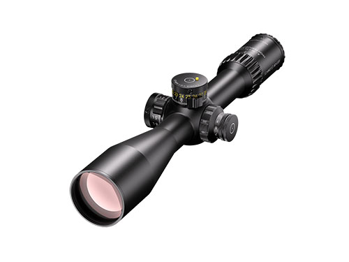 Il 6–36x56 CM II High Performance offre un'ottica di alta precisione con ingrandimenti versatili, perfetta per tiri a lunga distanza e condizioni di scarsa luminosità.
