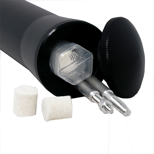 La VFG Pistol Cleaning Rod è realizzata in acciaio inossidabile o lega leggera, con manico ergonomico e antiscivolo, ideale per armi da .22 e oltre.