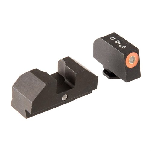 Le F8 Night Sights per Glock® offrono un mirino anteriore arancione facilmente visibile, illuminazione al trizio e una configurazione a figura 8 per una rapida acquisizione del bersaglio.