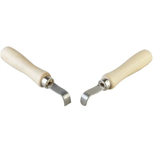 Gli HARD FIT CURL SCRAPERS offrono controllo preciso per rimuovere legno in eccesso, garantendo una finitura perfetta senza danneggiare il materiale.