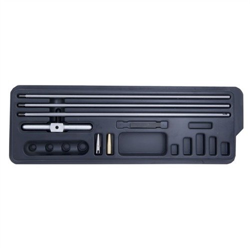 .22 e .32 Basic Chamfering Kits offrono tagli precisi e senza vibrazioni per eliminare l'accumulo di residui, con strumenti completi e un pratico box di stoccaggio.