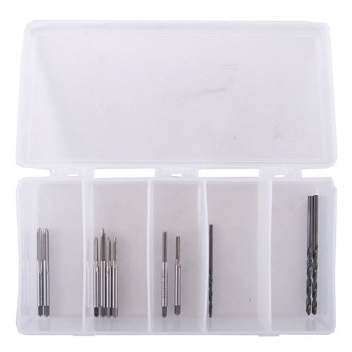 Il kit DRILL & TAP offre punte e maschi di alta qualità, perfetti per montare mirini e basi per ottiche su fucili e pistole, tutto in una pratica custodia.