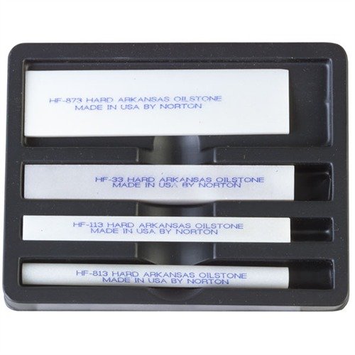 Il set di lime Arkansas premium di Brownells offre 4 pietre essenziali per i gunsmith, realizzate in Ozark Quartz di alta qualità, perfette per lavori di precisione.