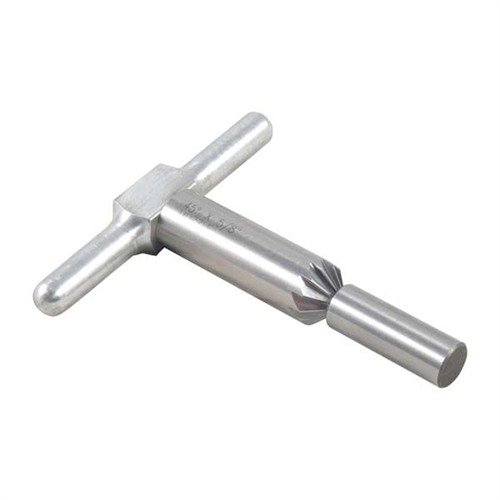 Il cutter per chamfering a 45° smussa i bordi delle bocche di fucile e revolver, facilitando l'uscita del proiettile e velocizzando il ricaricamento.