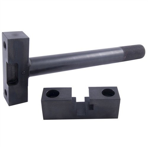 Il M1 CARBINE RIFLE ACTION WRENCH di BROWNELLS offre supporto completo per il ricevitore, prevenendo danni costosi e garantendo una presa sicura su tutte le azioni.