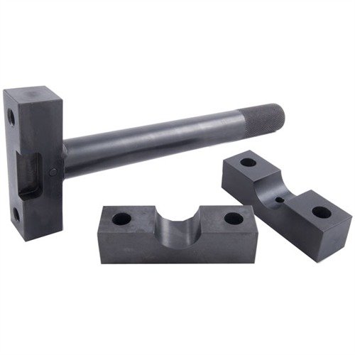 Il REMINGTON 788 Action Wrench distribuisce uniformemente le forze di torsione, supporta il ricevitore e previene danni costosi su azioni di fucili popolari.