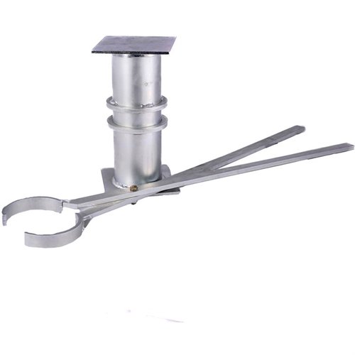 Il Crucible e le pinze di Brownells facilitano la color case hardening, con un design sicuro e maneggevole per lavorare in sicurezza e con precisione.