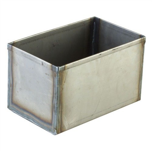 Il QUARTER TANK è ideale per il NitreBlue Bluing di piccole parti come canne e telai di pistole, con capacità di 1 gallone di soluzione per risultati ottimali.