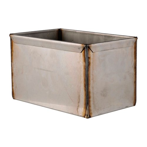 Il QUARTER TANK è ideale per il NitreBlue Bluing di piccole parti come canne e telai di pistole, con una capacità di 1 gallone per soluzioni di bluing.