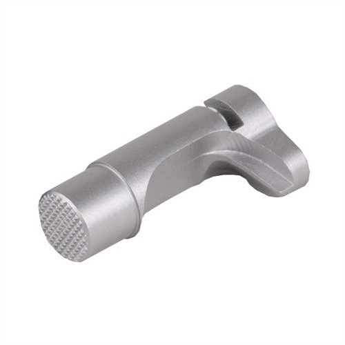 Il rilascio esteso del caricatore 1911 di Ed Brown consente cambi rapidi, è compatto per l'uso in fondine e offre una presa migliore grazie al design migliorato.