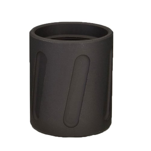 Il nut per tubo di estensione 12 GA di Nordic Components è realizzato in alluminio anodizzato nero opaco, perfetto per fissare le estensioni al tuo fucile.