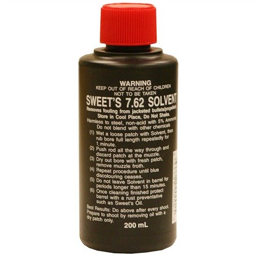SWEET'S 7.62 Bore Cleaner è un solvente non abrasivo che rimuove rapidamente il fouling di rame e polvere, ideale per tiratori e cacciatori di varmint.