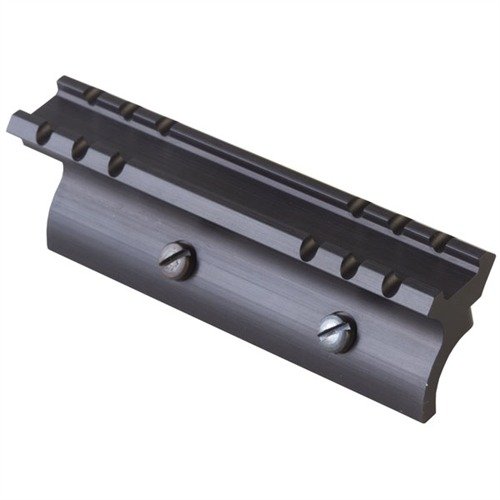 Aggiorna la tua carabina vintage con il MOSSBERG .22 RIMFIRE M22 SUPER SIDE SCOPE MOUNT, facile da installare e compatibile con ottiche di diverse dimensioni.