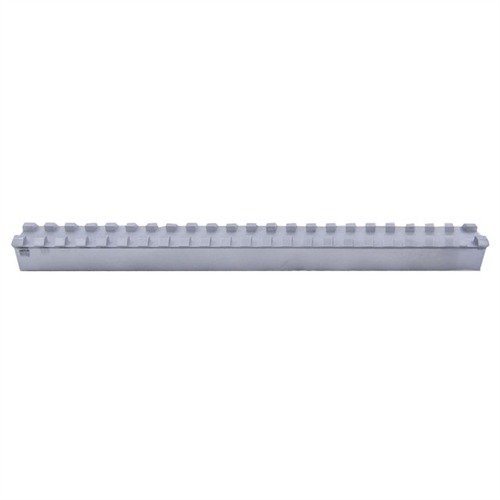 Il Picatinny Rail Blank da 9" offre infinite opzioni di montaggio per accessori e ottiche, realizzato in alluminio 6061 T6 e progettato per applicazioni personalizzate.