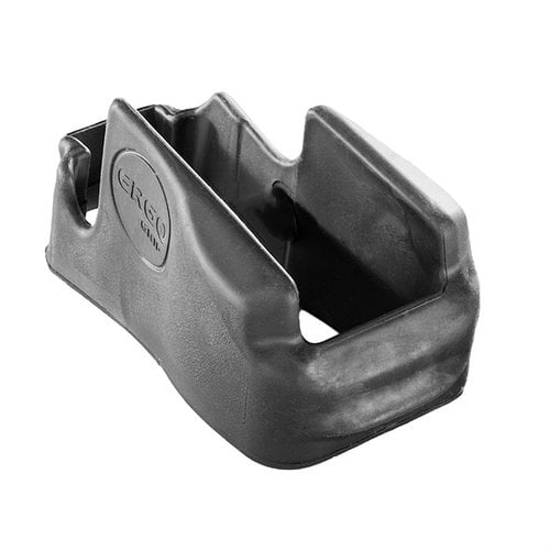 Il grip magwell AR-15 ERGO Never Quit offre una presa sicura e antiscivolo, migliorando il controllo del rinculo e facilitando i colpi successivi.