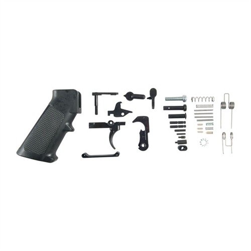 Il kit di parti per ricevitore AR-15 Double Star include tutto il necessario per completare un lower receiver AR-15 a pin piccolo, garantendo un'installazione semplice e veloce.