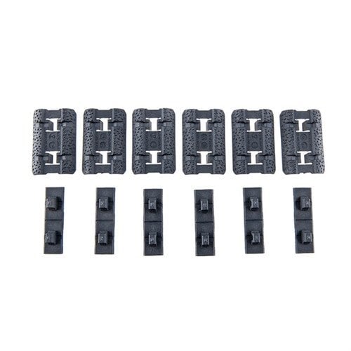 I copri-rail M-LOK Type 2 di Magpul offrono una presa migliorata, installazione versatile e un design a basso profilo, perfetti per personalizzare il tuo AR-15.