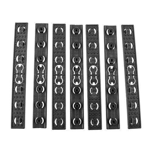 Il kit KAC Keymod Flat Panel include sette pannelli in polimero da 5,5