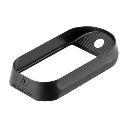 Magwell minimalista per Glock® Gen 4, progettato per EDC e CCW, facilita l'inserimento dei caricatori e include tutto il necessario per un'installazione rapida.