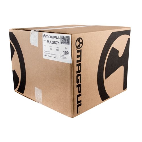 Il PMAG GEN M3 da 30 colpi è realizzato in polimero resistente, compatibile con AR-15 e offre un caricamento fluido, visibilità e protezione superiori.