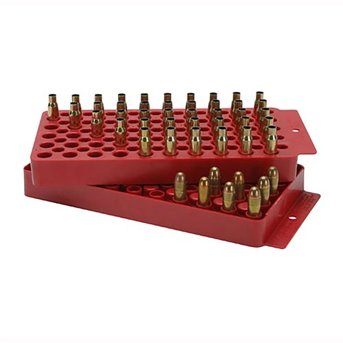 Il Universal Reloading Tray di MTM CASE-GARD tiene 50 cartucce, compatibile con quasi tutte le cartucce da fucile e pistola, incluse le nuove WSM e 500 S&W Mag.