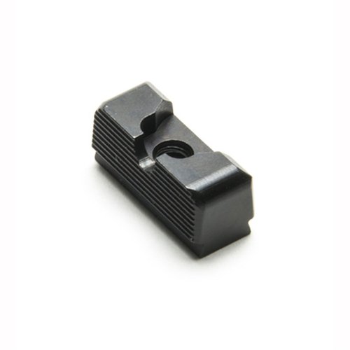 Il MOS Rear Sight di 10-8 Performance migliora la mira delle pistole Glock MOS, realizzato in acciaio 4140, senza interferire con l'attacco MOS.