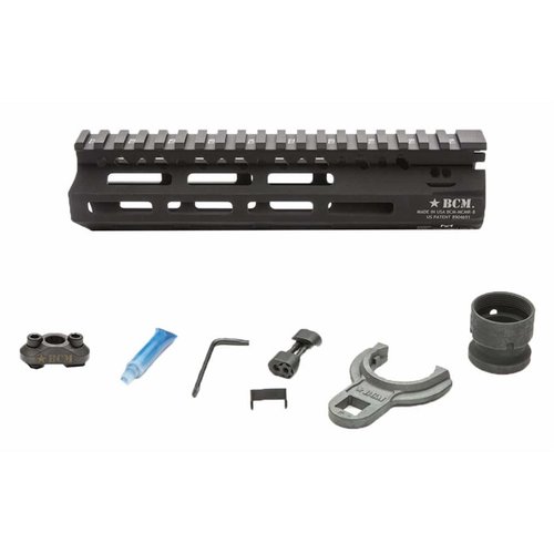 Il handguard BCM MCMR M-LOK offre un design leggero e aerodinamico, con picatinny integrato e slot M-LOK per accessori, garantendo precisione e maneggevolezza.