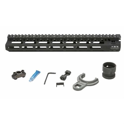 L'handguard BCM MCMR M-LOK offre un design leggero e robusto, compatibile con M-LOK, con una lunga rail Picatinny e un'installazione facile per accessori.