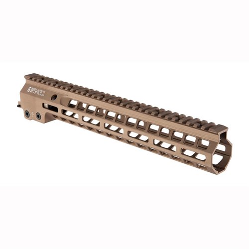 Il Geissele MK14 Super Modular Rail è un handguard AR-15 leggero e robusto, con profilo stretto, M-LOK e Picatinny per montaggio accessori e supporto ergonomico.