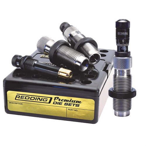 Il set di die Redding Premium per pistole 9mm Luger offre un die di dimensionamento in Titanium Carbide, un espansore innovativo e un micrometro per una precisione senza pari.