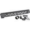 Le SLH Slim Line Handguards di Midwest Industries offrono tre lati M-LOK, un Picatinny Top Rail MIL-STD 1913 e un design super slim per prestazioni ottimali.