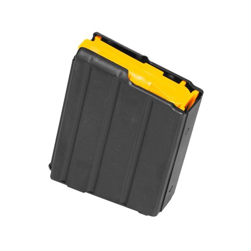 .350 Legend Magazine CMMG da 5 colpi per AR-15, in acciaio inox con finitura nera, offre alimentazione affidabile grazie al follower anti-tilt.