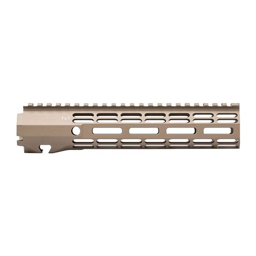 L'ATLAS R-ONE M-LOK è un handguard leggero in alluminio 6061-T6, con sistema di attacco ATLAS, compatibile con AR-15 e dotato di rail picatinny superiore.
