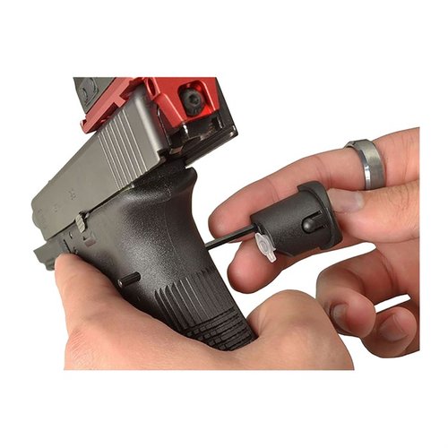 Il Grip Plug Tool per Glock di Strike Industries è un pratico strumento multifunzionale con punzone in acciaio inox, cacciavite inverso e riserva d'olio.
