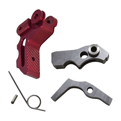 Il kit Ultimate Trigger per Ruger® 10/22® offre un grilletto piatto, una corsa ridotta e un peso di scatto sotto i 2 lbs per prestazioni superiori e precisione.