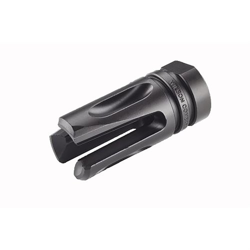 Il flash hider Accu-Tac AR di Wilson Combat riduce il bagliore e la firma del muso senza compromettere la precisione, realizzato in acciaio 4140 indurito.