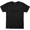 Scopri la t-shirt Magpul in 100% cotone, leggera e resistente, con design classico, etichetta interna senza tag e cuciture doppie per una durata eccezionale.
