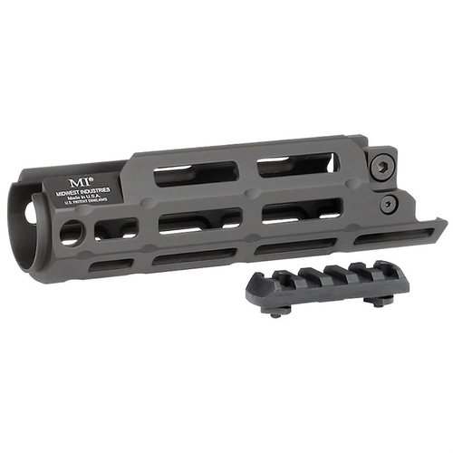 L'HK MP5/SP89 A2 HANDGUARD M-LOK di Midwest Industries è leggero, facile da installare e offre numerosi slot M-LOK per accessori, garantendo durata e funzionalità.