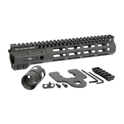 Il Night Fighter Handguard M-LOK di Midwest Industries offre un design ultra-rigido, riduce il cambiamento del punto di impatto e supporta laser popolari in condizioni di scarsa illuminazione.